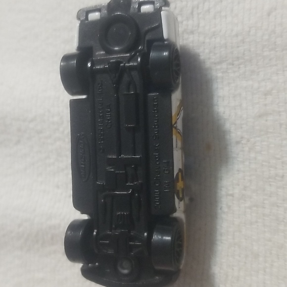 Matchbox Emergency Rescue Jeep - Picture 5 of 5